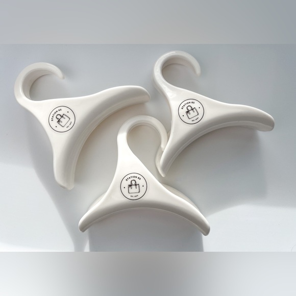 3pk Handbag Hanger Sturdy Acrylic Closet Organizer Purse Storage Hook in White - Picture 10 of 10